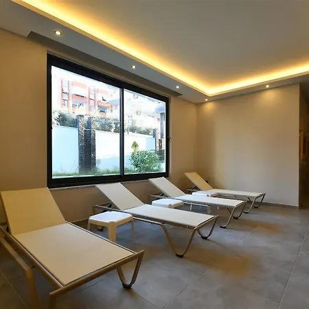 0009 Cozy 2-room For Rent In The Heart Of Mahmutlar Close To The Sea * Аланія