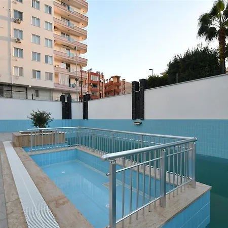 Апартаменти 0009 Cozy 2-room For Rent In The Heart Of Mahmutlar Close To The Sea *